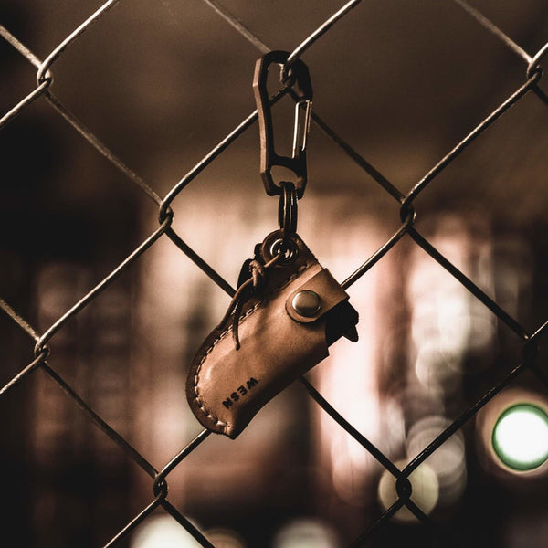 Blades in the City: Finding the Right Pocket Carry for Urban Survival | WESN