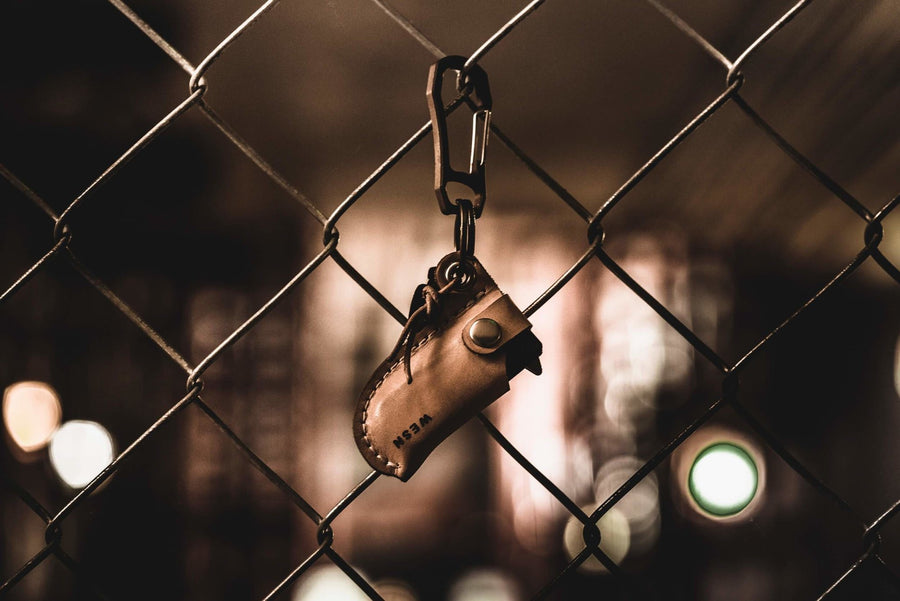 Blades in the City: Finding the Right Pocket Carry for Urban Survival - WESN