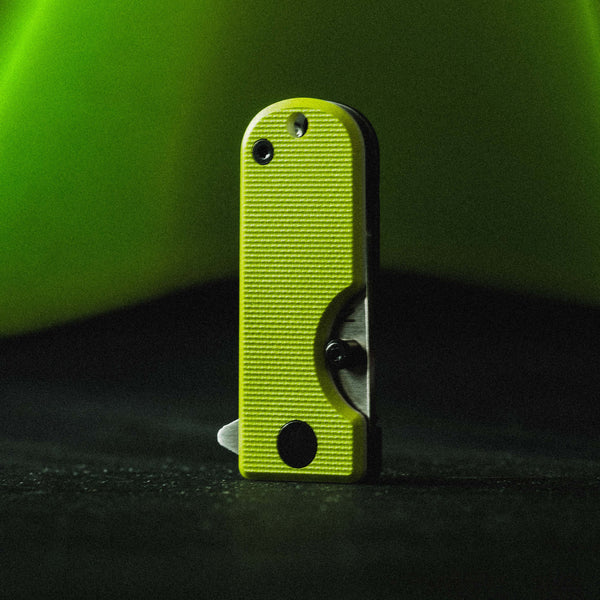 Day 2 - The Neon Green Microblade