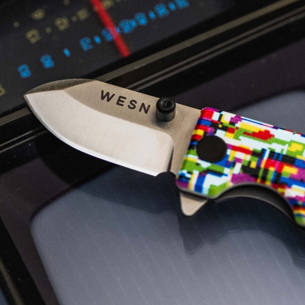 The Pixelated Microblade