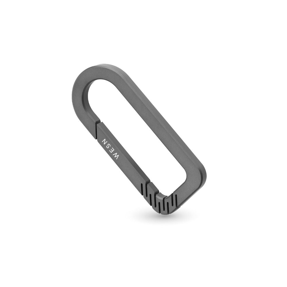 The CB - Titanium Carabiner ‐ WESN