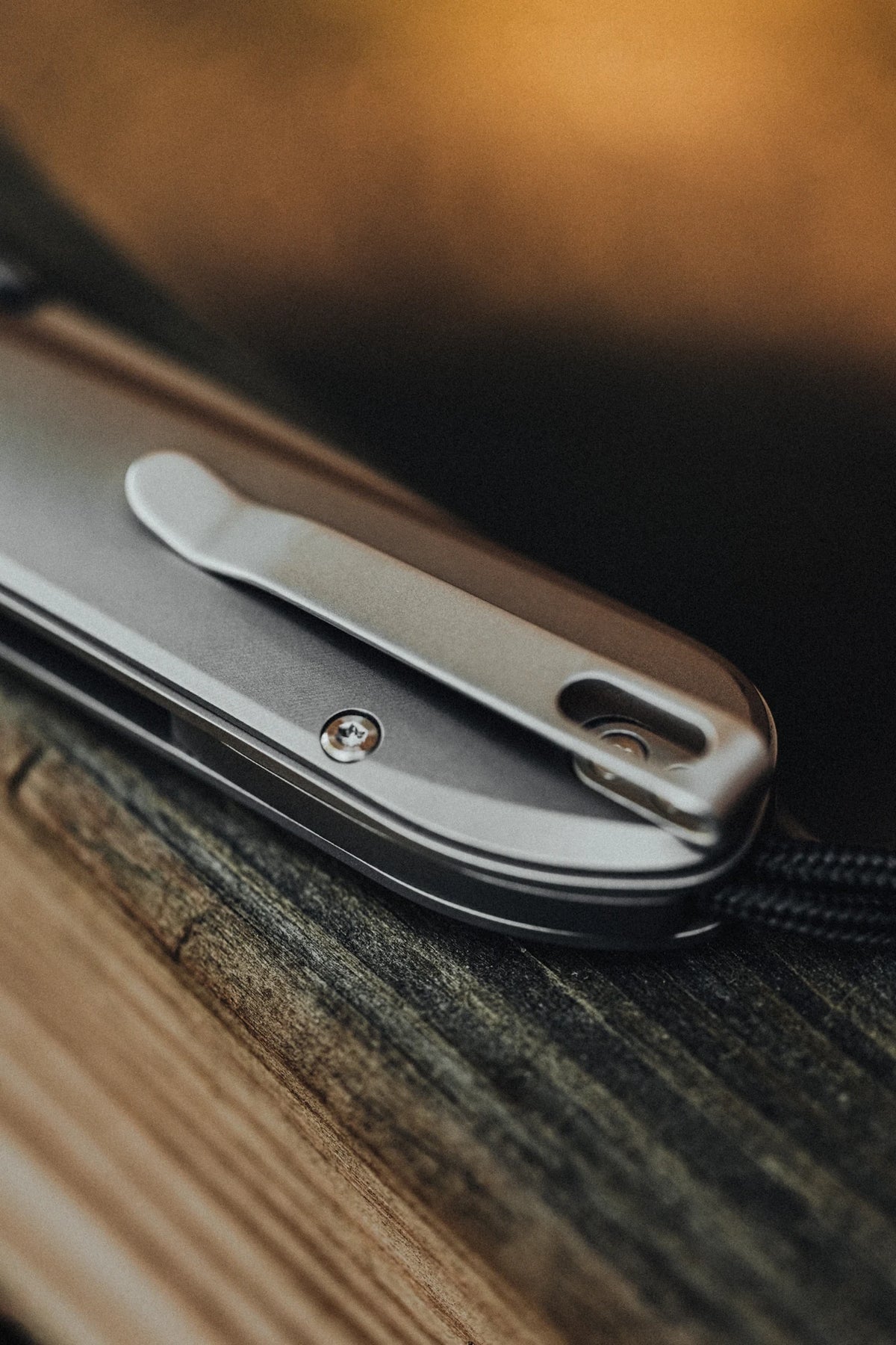 The BOK's deep-carry pocket clip on the titanium handle
